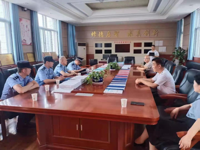 澄城县公安局“四个靠前”全力做好暑期校园安保工作